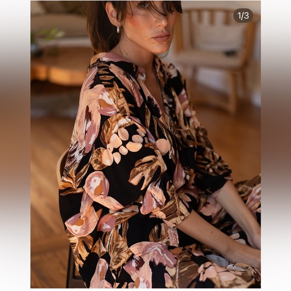 Amen by Nah “Bahia” Pant - Picture 3 of 14